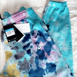 Nike Sportswear Club Fleece Tie-Dye Pants